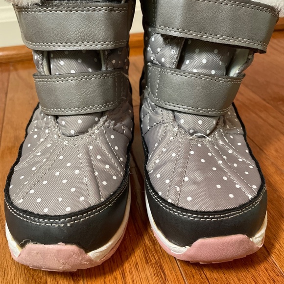 Carters Girls Snow Boots Size 12 Gray/White/Pink Polka Dot Fur Trim - Picture 3 of 8